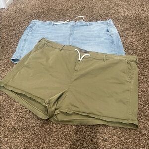 Torrid bundle of two pair pairs of shorts size 5X
